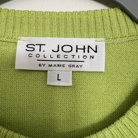 St John Collection by Marie Gray, pullover short sleeve sweater. Size large - Picture 3 of 4